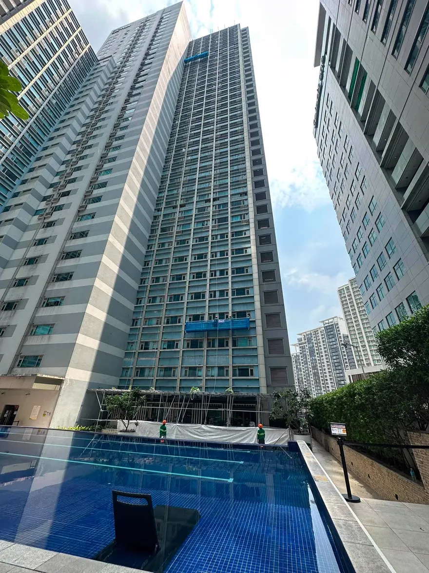 Removal of ledge and AC louver on an occupied building